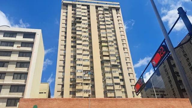 Venta . Apartamento.   La Candelaria.  Caracas 157318