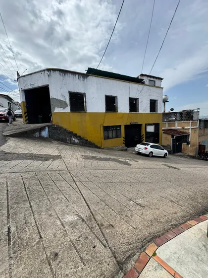 Em Inmueble En Venta Barrio San Carlos 