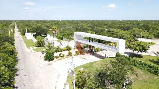 Terreno Residencial En Venta    Merida   Komchen