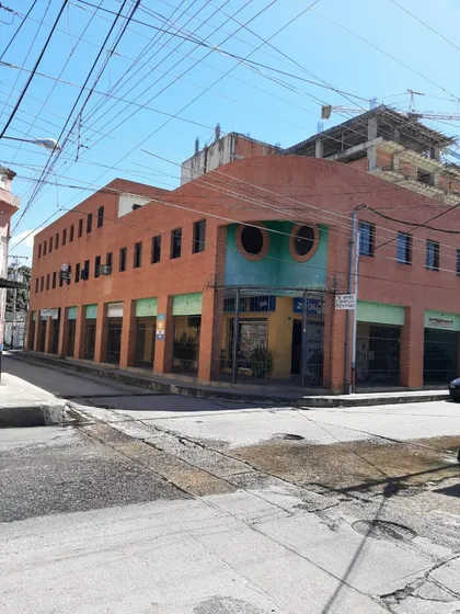 Mini Centro Comercial En Venta