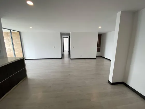 Apartamento En Venta Ubicado En Envigado Sector Loma De Las Brujas (26617).