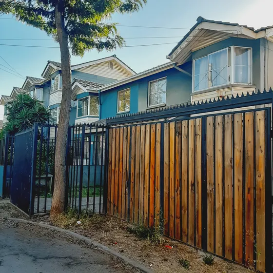 Comoda Casa, San Bernardo 3 Dormitorios En Condominio Urbano