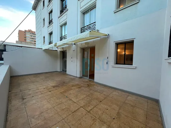 Depto 1 Dormitorio 1 Habitación Servicio 2 Baños Y Terraza