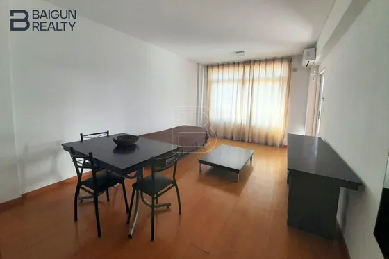 Departamento De 2 Ambientes En Alquiler En Balvanera