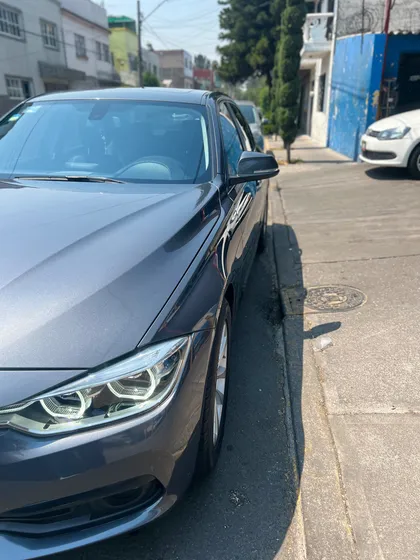 Bmw Serie 3 2.0 320ia At
