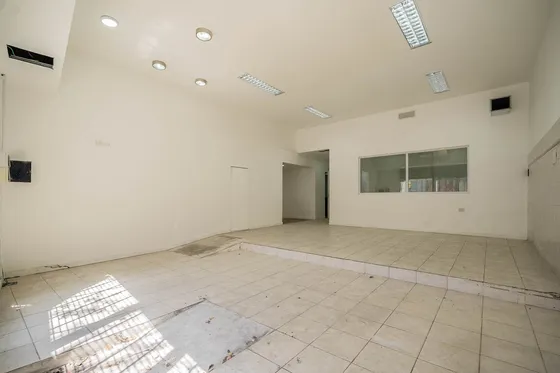 Local Comercial A 10 Metros De Av. Mitre