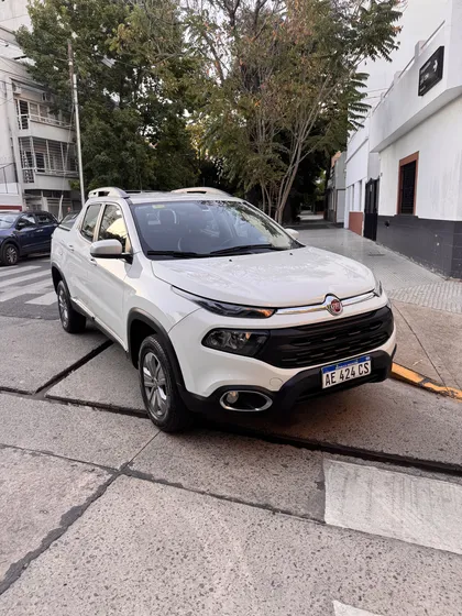 Fiat Toro 1.8 Freedom 4x2 At
