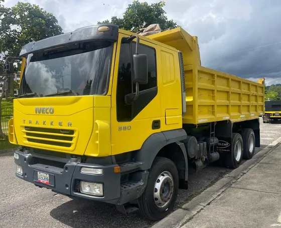 Iveco 380t38