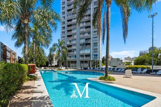 Penthouse Con Jardin En Torre Con Vista Al Rio, 3 Dorm, 3coch Amenities, Seg 24 Hs