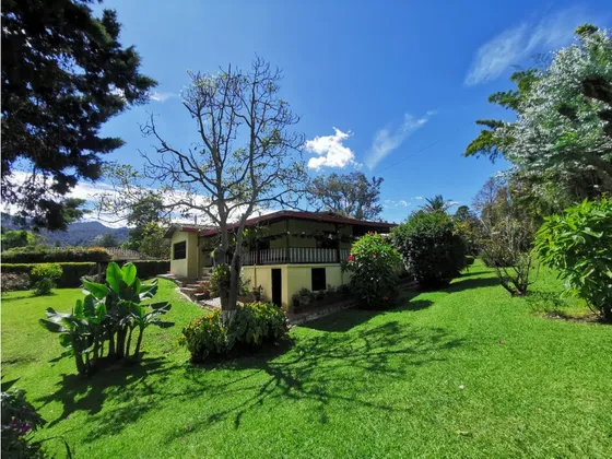Casalote Para La Venta En Rionegro El Tablazo