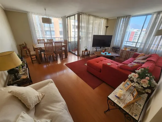Departamento En Venta De 4 Dorm. En Las Condes