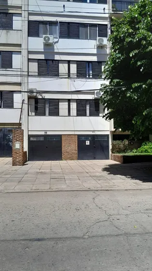 Venta Cochera  De 16 M2 - Ciudad Jardín - 3 De Feb