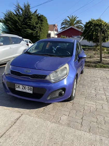 Kia Rio 5 Ex 1.4l 6mt Ac Ab