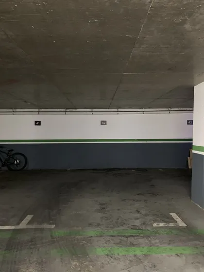Arriendo Estacionamiento En Subterraneo