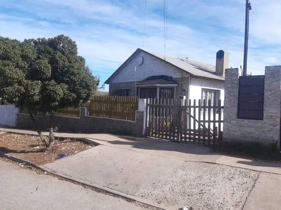 En Excelente Ubicación Se Vende Casa  (74570)
