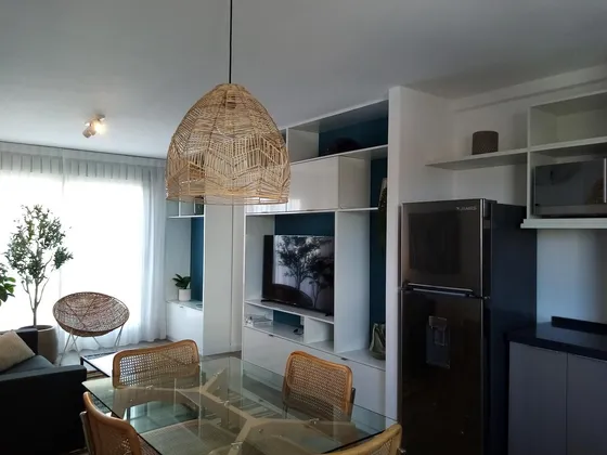 Apartamento 2 Dormitorios   Vestidor   2 Terrazas ( Parrillero Uso Exclusivo) - En Plaza Cagancha Amoblado - Centro (montevideo)
