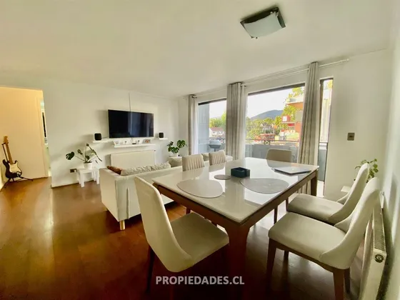 Excelente Departamento En Venta De 2 Dorm. En Lo Barnechea