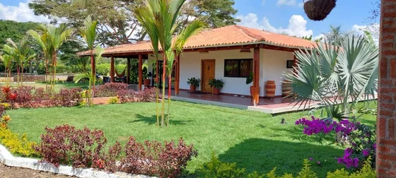 Finca En Venta, Rozo, Matapalo, 2.600 M2, Hermosa Finca