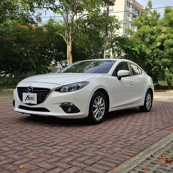 Mazda 3 2.0 Touring At