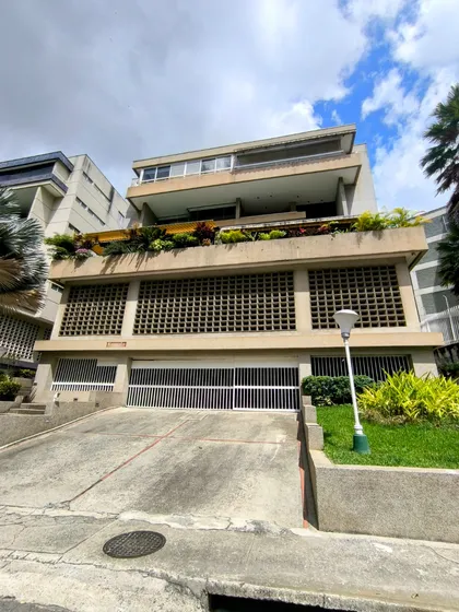 Apartamento En Venta Urbanización Cumbres De Curumo 189mts Ach