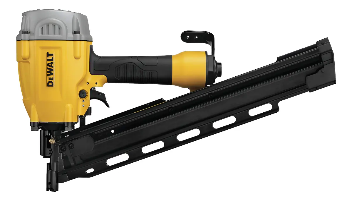 DEWALT Clavadora Neumática 21° Industrial para Tarimas DWF83PL