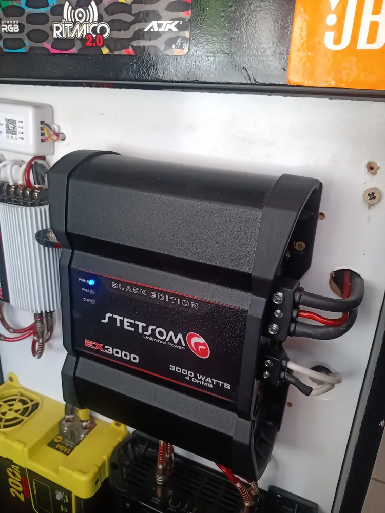 Amplificador Stetsom Ex-3000 Black Mono 3000w Rms Crossover Amplificador Stetsom Ex-3000 Black Mono 3000w Rms Crossover