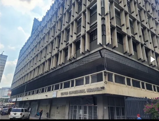 Alquiler Oficina Centro Empresarial Miranda. Los Ruices