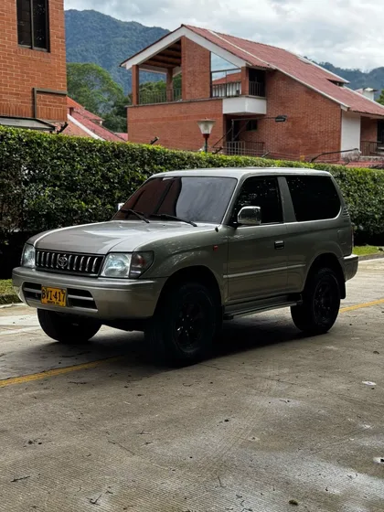 Toyota Prado 2.7 Sumo Unlimited