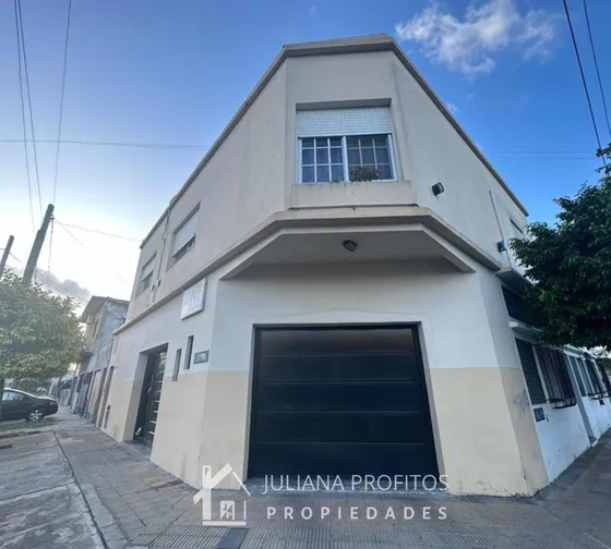Casa En Venta 3 Ambientes Quilmes Oeste
