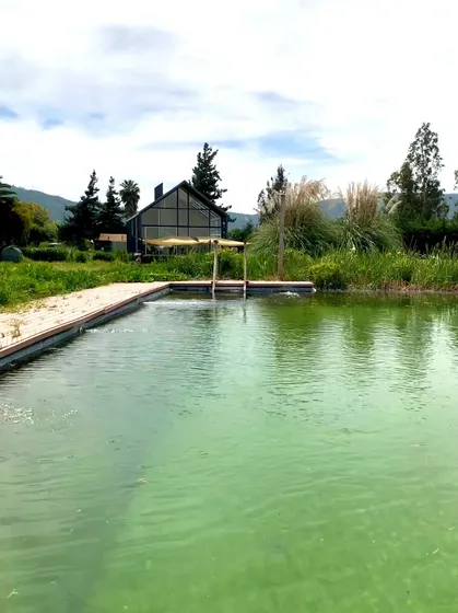 Parcela Con Clubhouse, Glamping, Piscina Natural Y Cabaña