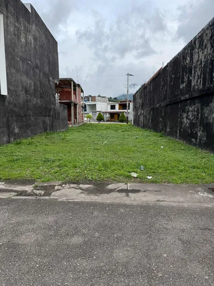 Parcela En Urbanización Valle Arriba