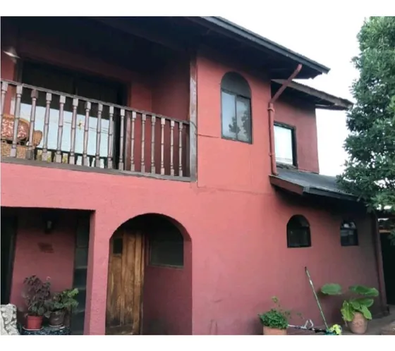 Casa 9 Dormitorios En Yungay 