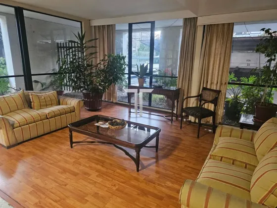 Venta Departamento Alcantara // Colon