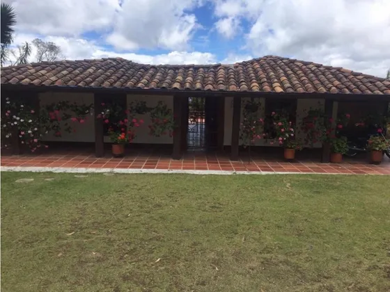 Se Vende Finca Ubicada En Envigado Vereda Pantanillo