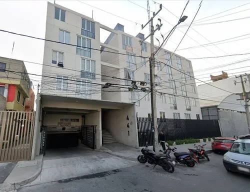 Departamento 2 Recamaras, Un Baño, 1 Estacionamiento