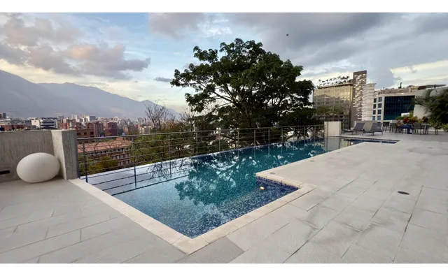 Exclusivo Apartamento En Venta En La Urbanización Chulavista