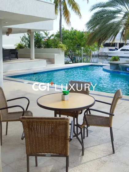 Cgi+ Luxury Lechería Vende, Casa En La Urb. Las Villas Negociable