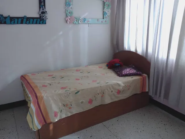 Rento Habitación Amoblada, Cerca Inces, Magnifica Ubicación, Excelente Acceso Al Transporte, Abosuta Tranquilidad.