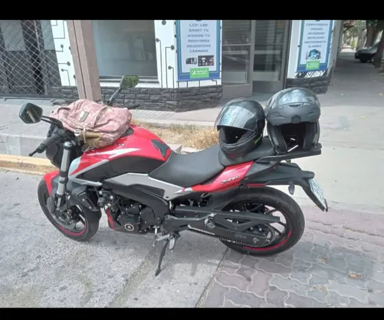 Bajaj Dominar 250 4580 Km Modelo 2024