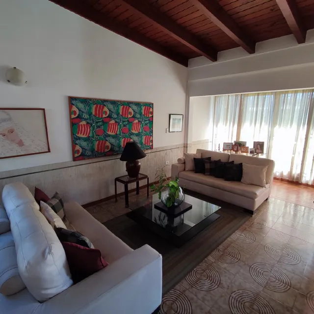 Venta Casa De Un Nivel Con Amplios Jardines Playa El Angel Isla De Margarita 