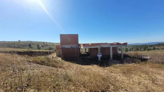 En Venta Casa De Categoria En Obra Lote 3600m2 Construidos 320m2 Loma Del Tigre