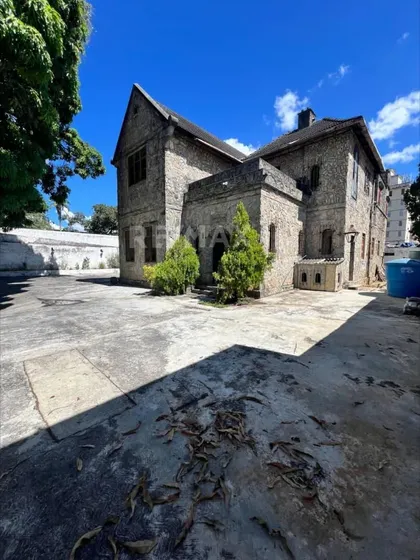 Casa Comercial En Alquiler Avenida Bolivar Valencia 323166