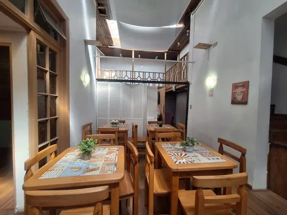 Hostal República