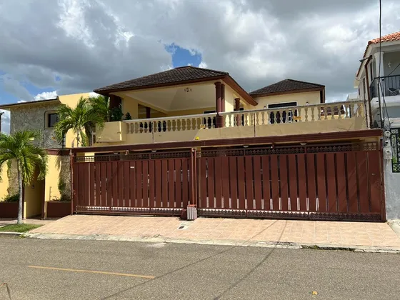 Casa De Venta Cerro Alto