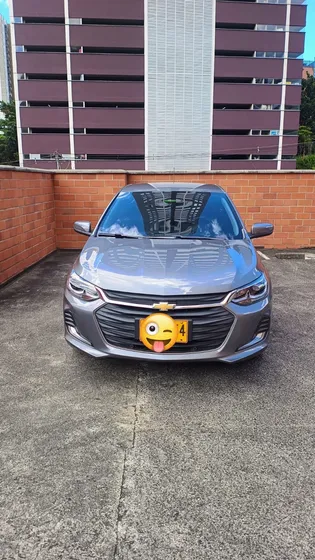 Chevrolet Onix 1.0t Premier Sedan At