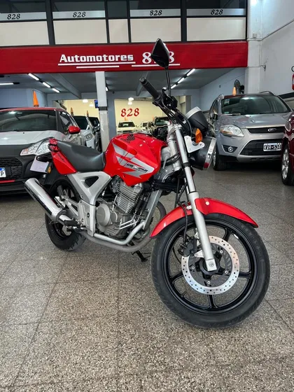 Honda Twister 250