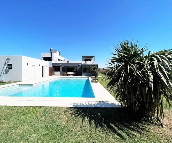 Venta Casa La Magdalena Canning