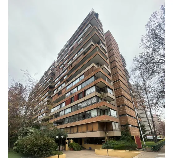 Arriendo Depto 3 Dormitorios. Av Cristobal Colon Las Condes