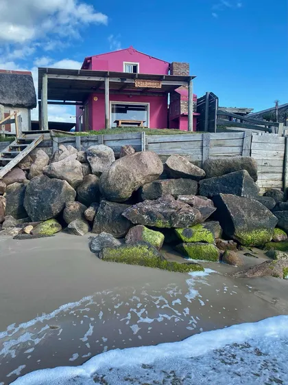 Se Vende Y O Alquila Aguas Dulces Frente Al Mar