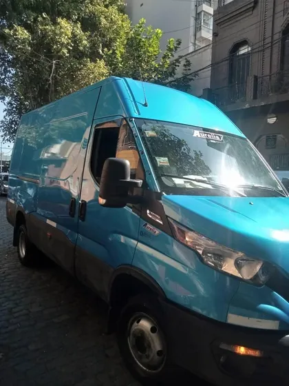 Iveco Daily 55c 17 Furgon 12.3